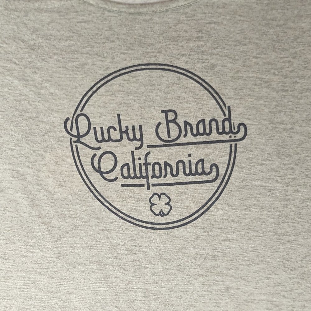 Lucky brand t shirt